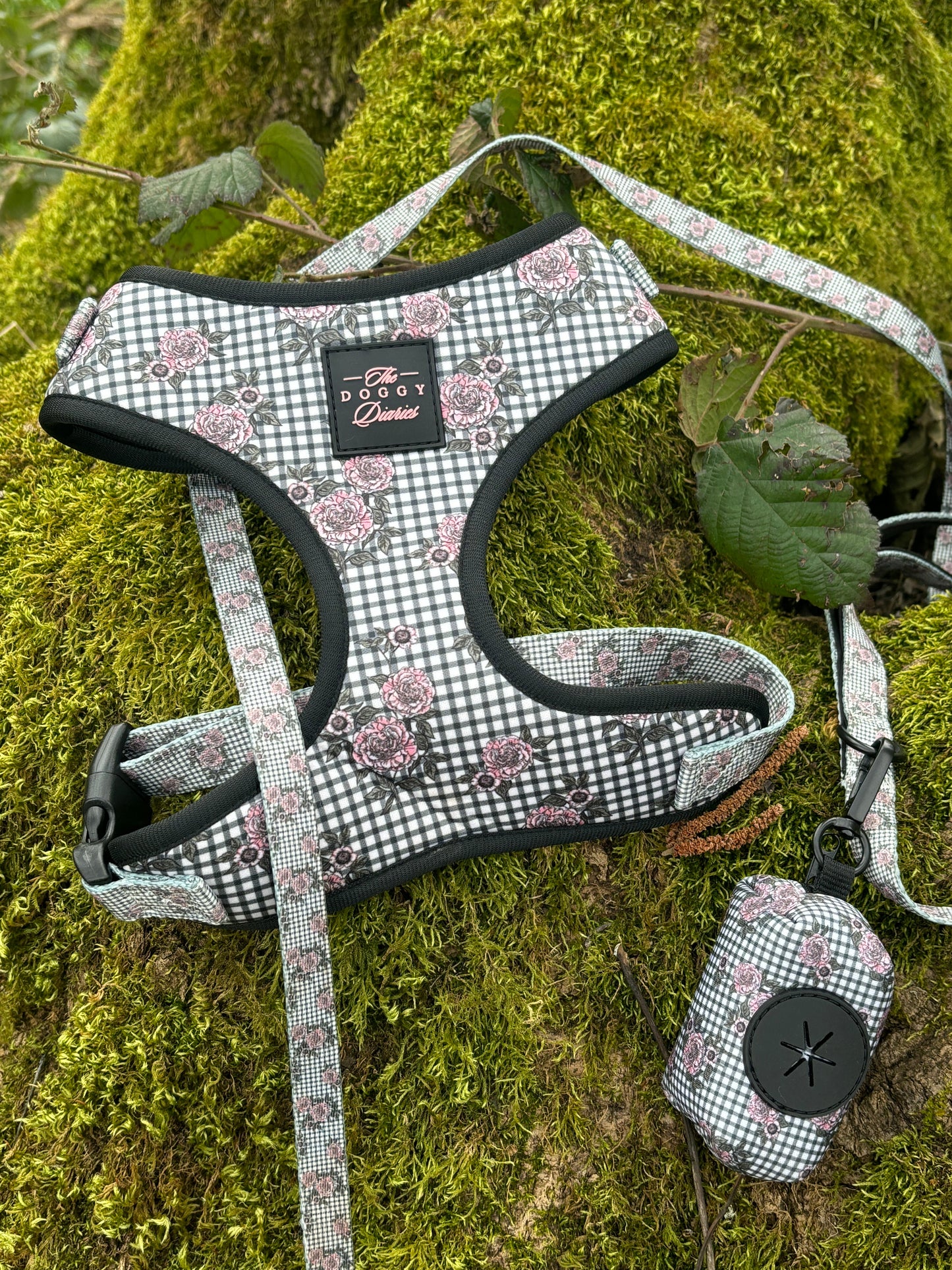 Heritage Florals Harness Set